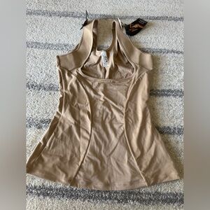 Maidenform shapewear top NWT